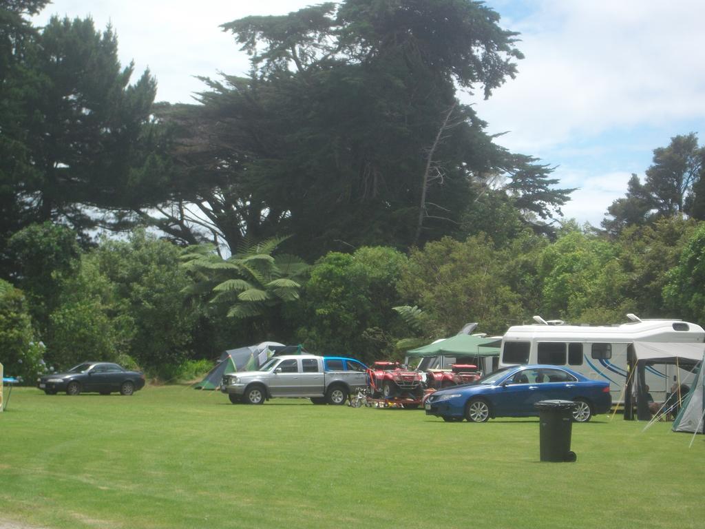 Karamea Holiday Park Dış mekan fotoğraf